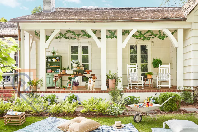 Front Patio Decor Ideas