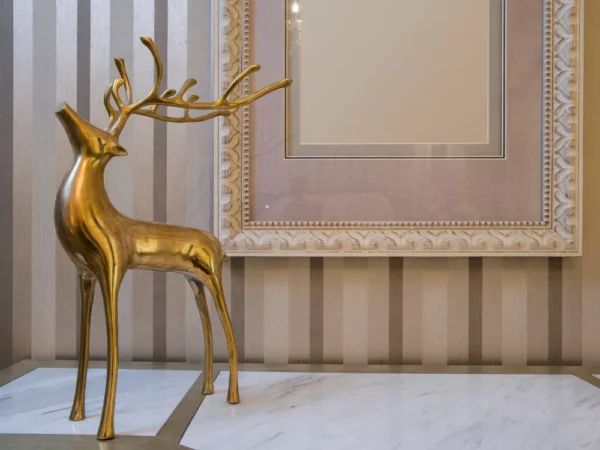 Luxury Golden Deer Sculpture Luxury golden deer sculpture for home décor